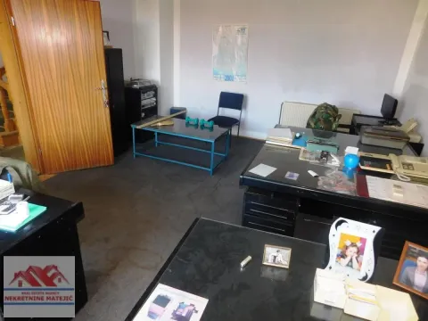 Rent, office space, 360m², Maršić, Kragujevac - image 24