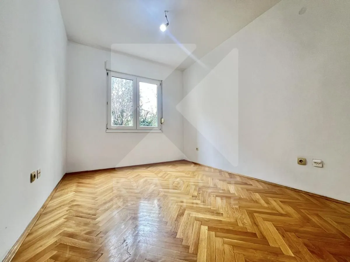 Sale, one bedroom apartment, 54m², Zagorič, Podgorica