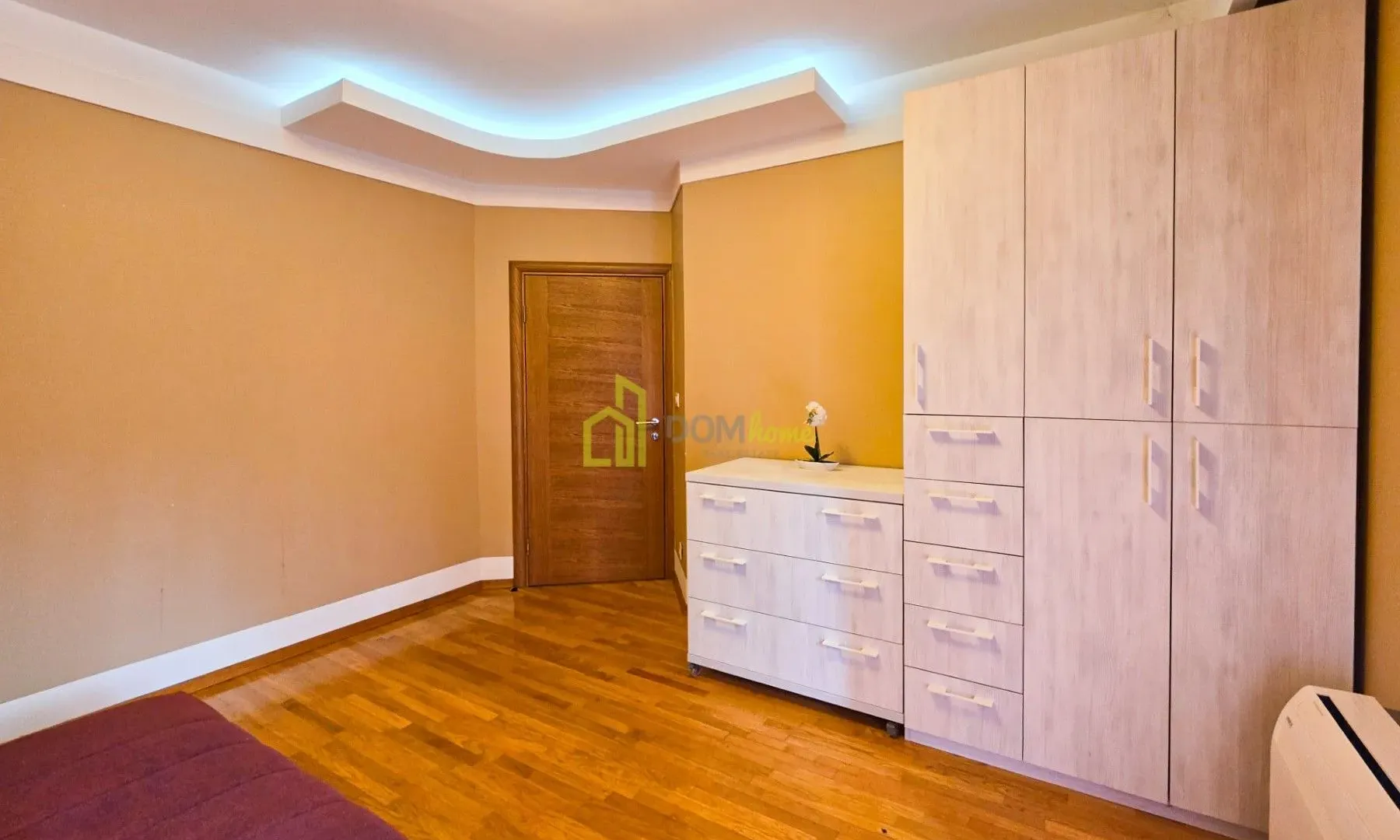 Prodaja, trosoban stan, 197m², Vezirov Most, Podgorica
