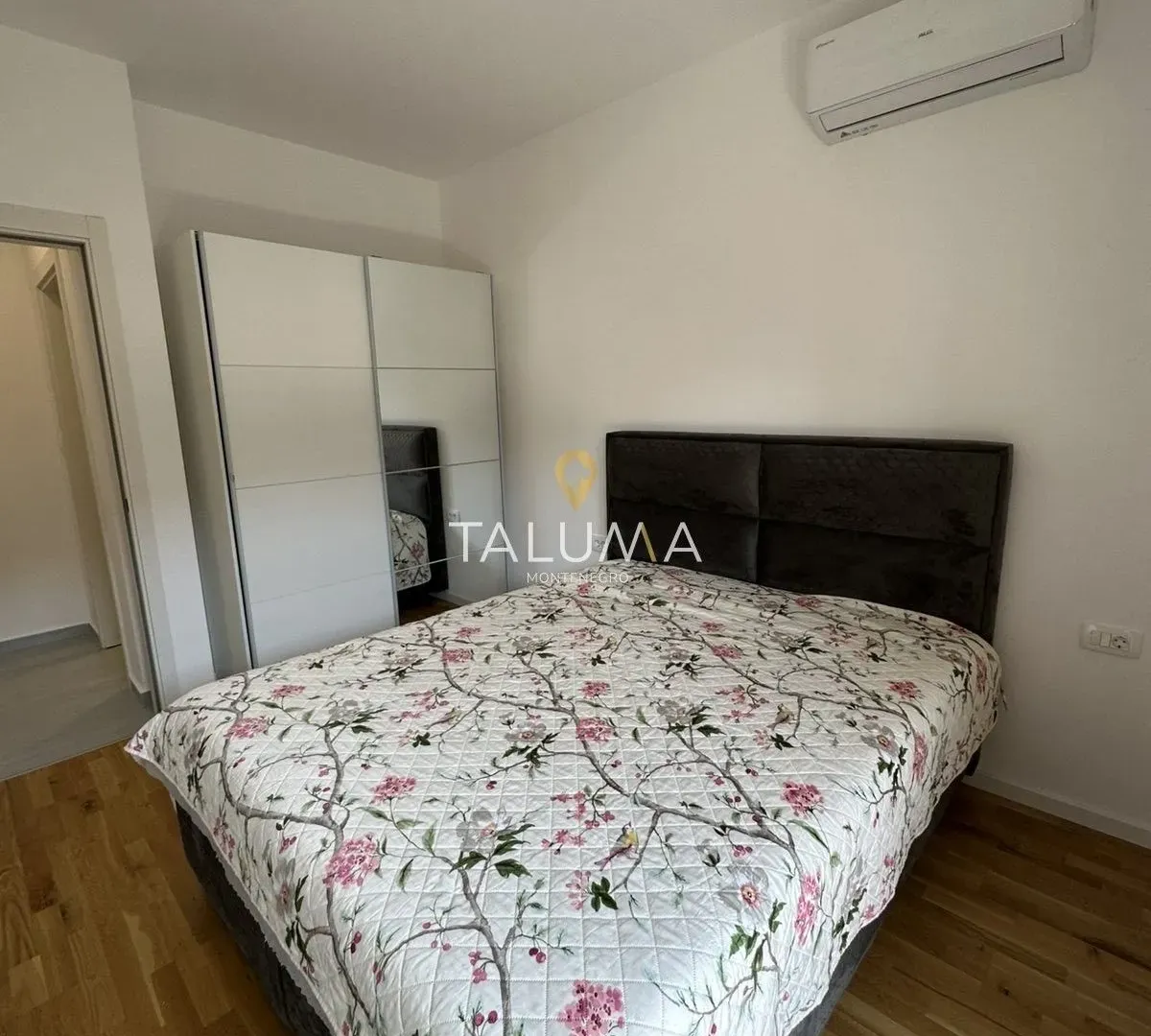 Rent, two bedroom apartment, 64m², Stari Aerodrom, Podgorica
