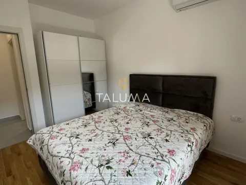 Rent, two bedroom apartment, 64m², Stari Aerodrom, Podgorica - image 10