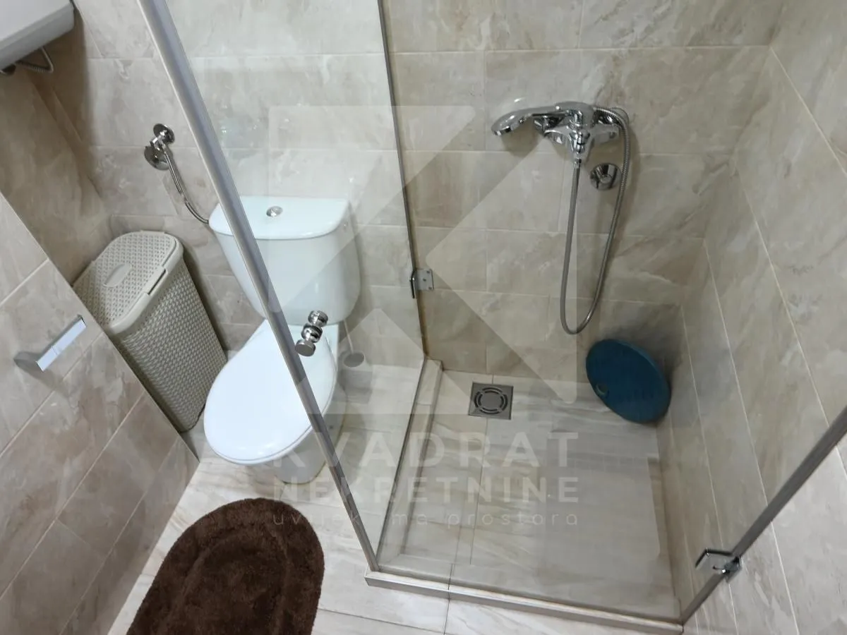 Prodaja, četvorosoban stan, 153m², Zabjelo, Podgorica
