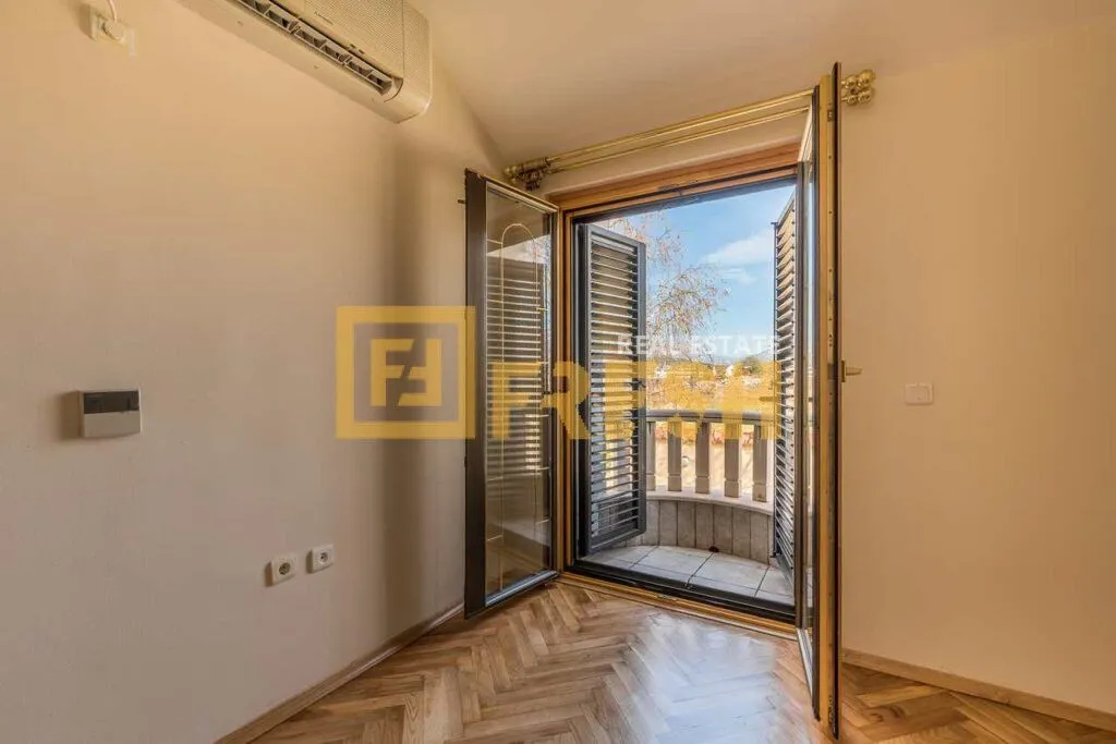 Rent, house, 370m², Zabjelo, Podgorica