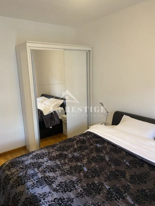 Izdavanje, jednosoban stan, 52m², City Kvart, Podgorica