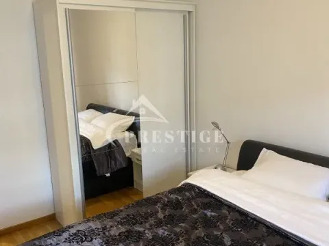 Izdavanje, jednosoban stan, 52m², City Kvart, Podgorica - image 2