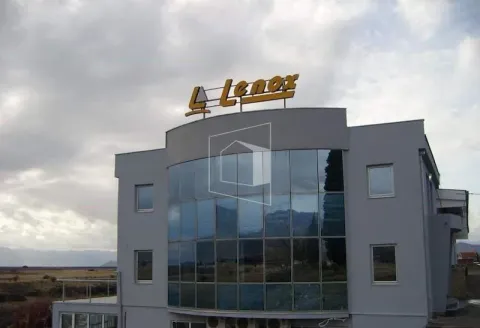 Rent, office space, 350m², Kuće Rakića, Podgorica - image 1