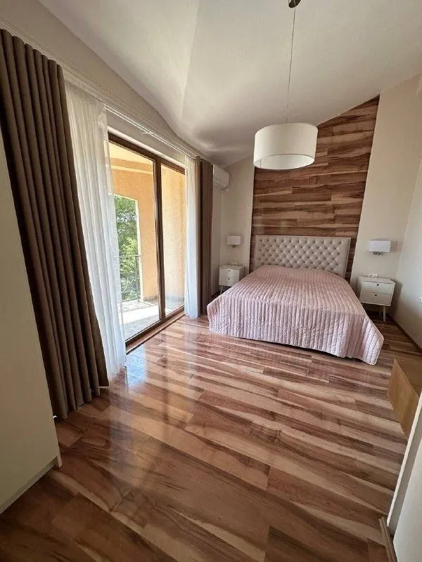 Sale, house, 256m², Šušanj, Bar