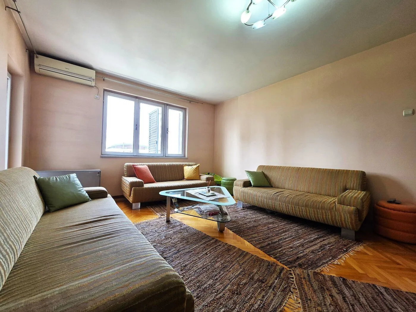 Prodaja, stan, 92m², Gintaš, Podgorica