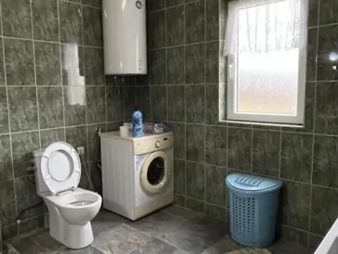 Prodaja, kuća, 240m², Kraljevo, Srbija - image 8