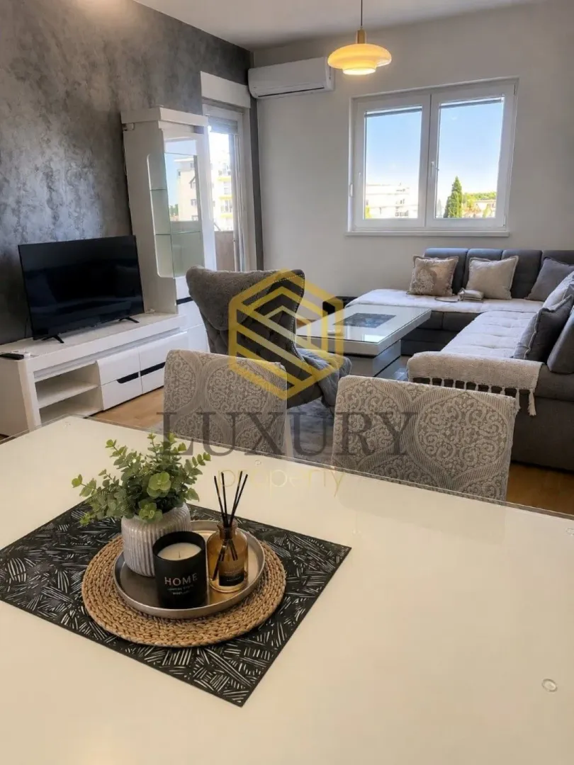 Rent, two bedroom apartment, 66m², Pobrežje, Podgorica