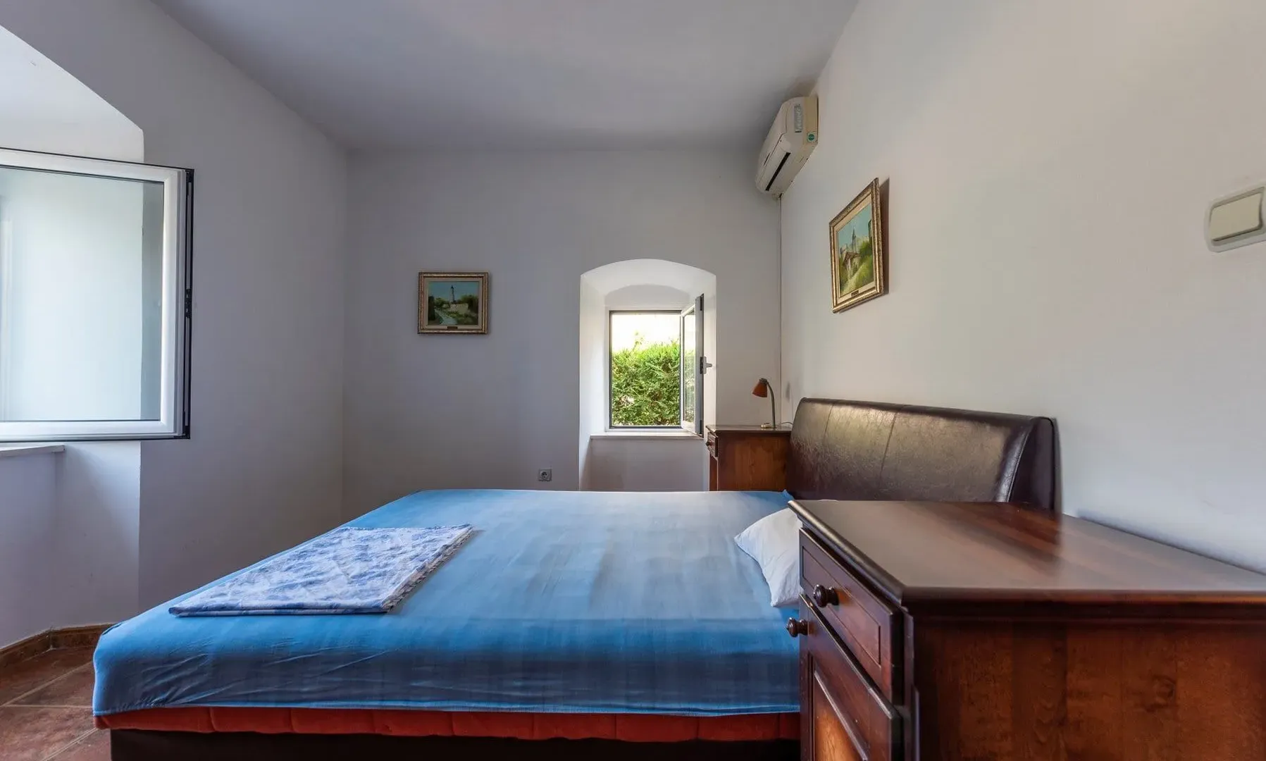 Sale, house, 400m², Dobrota, Kotor