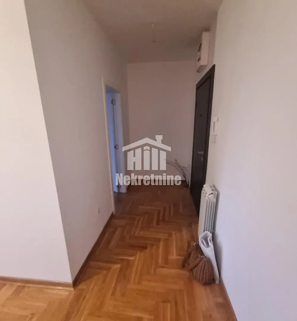 Sale, one bedroom apartment, 43m², Zemun Cara Dušana, Zemun Sve Podlokacije