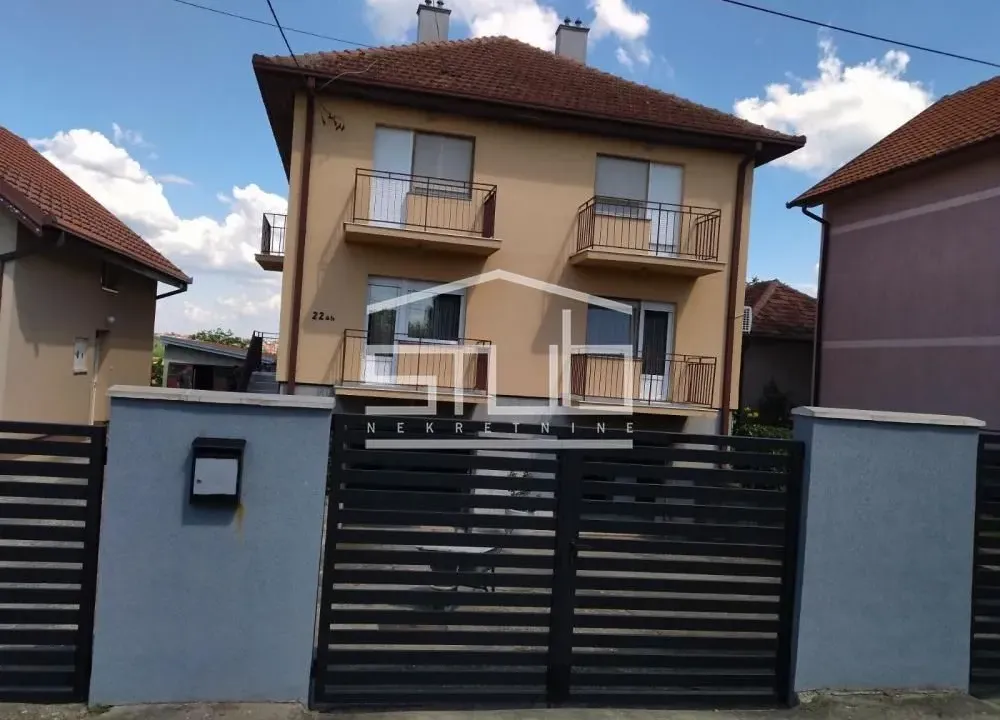 Prodaja, kuća, 297m², Čukarica, Beograd