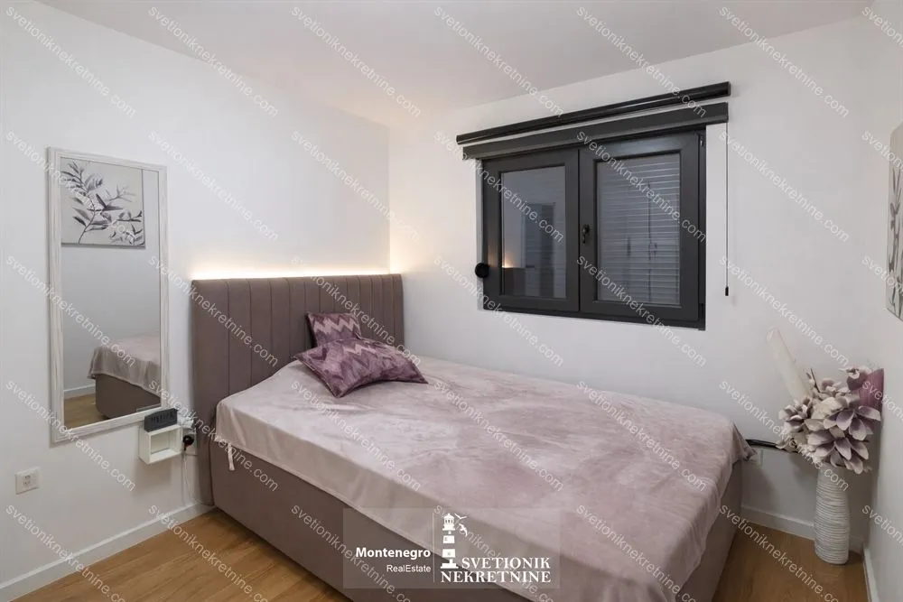 Prodaja, jednosoban stan, 52m², Đenovići, Herceg Novi