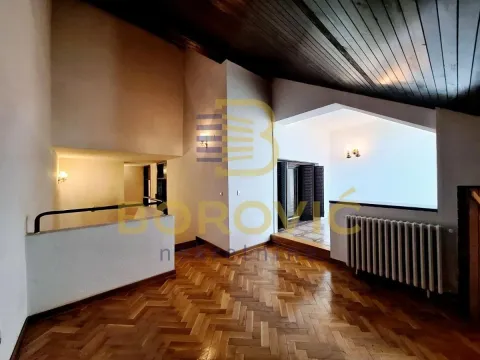 Sale, house, 200m², Višnjička Banja, Palilula Sve Podlokacije - image 15