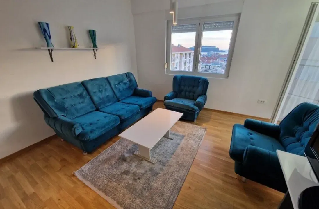 Rent, one bedroom apartment, 46m², Podkošljun, Budva
