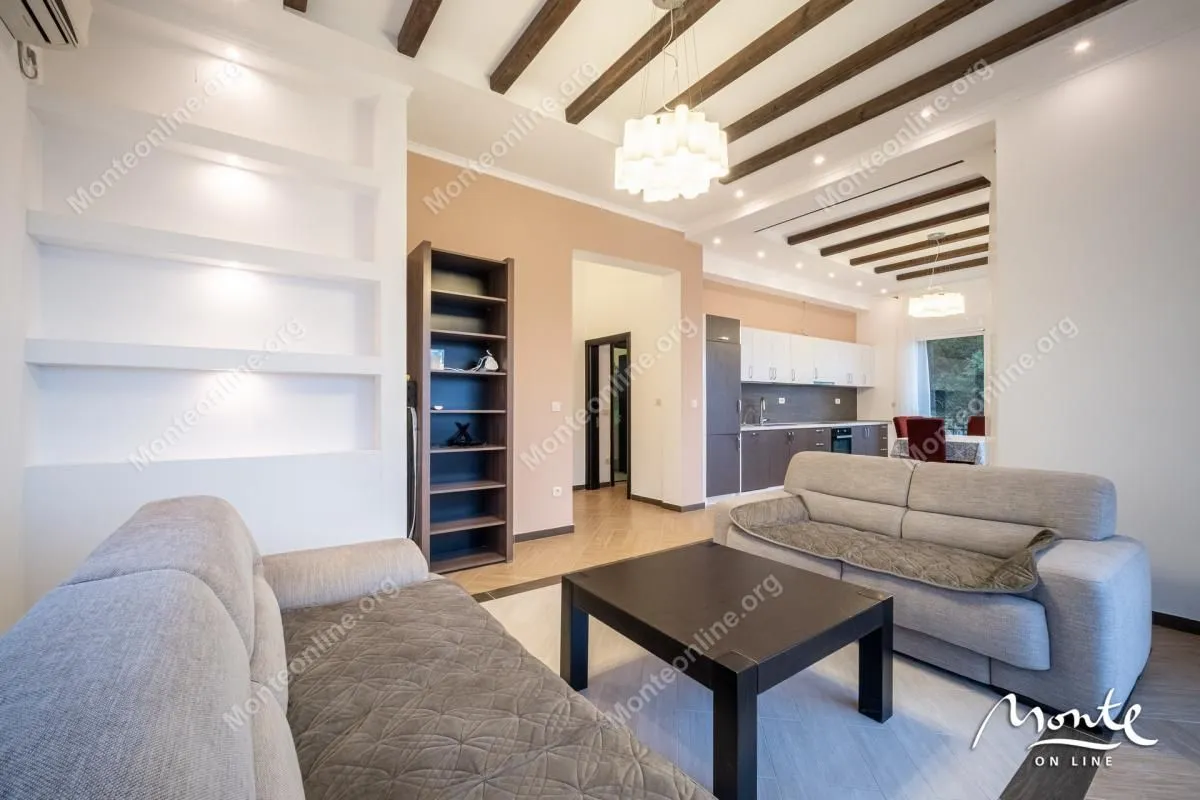 Sale, house, 103m², Risan, Kotor