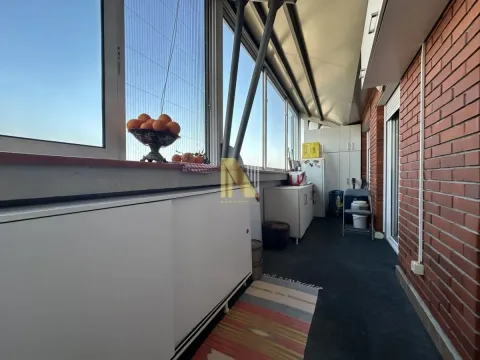 Prodaja, trosoban stan, 97m², Centar, Novi Sad - image 16