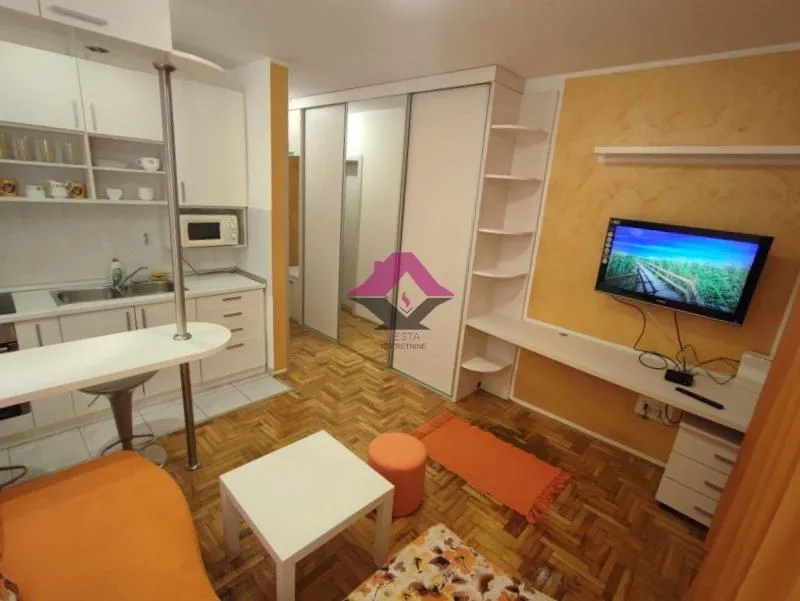Rent, apartment, 24m², Banatić, Novi Sad Sve Podlokacije