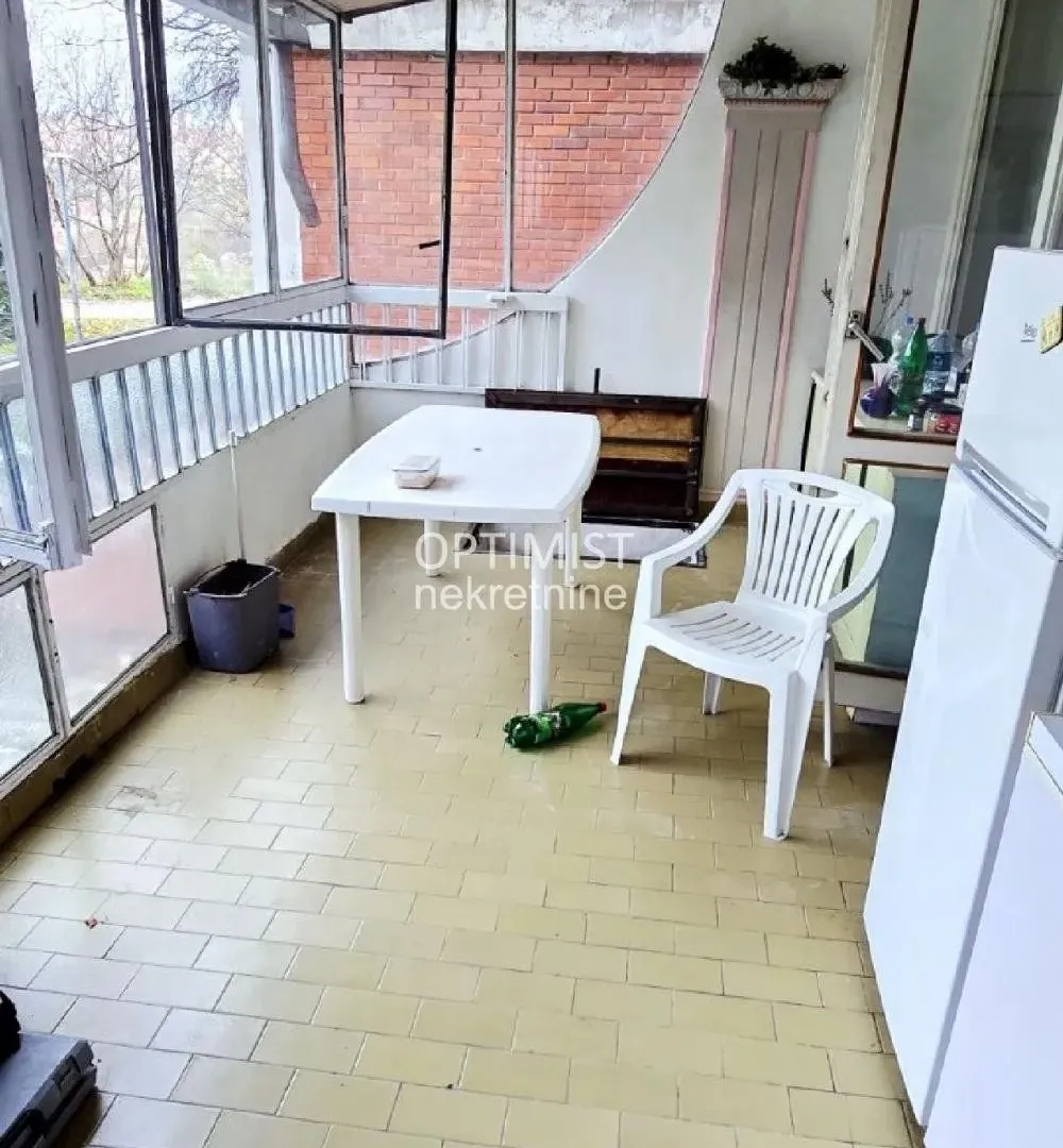 Sale, three bedroom apartment, 103m², Zvezdara Sve Podlokacije, Beograd