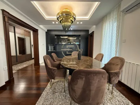 Prodaja, četvorosoban stan, 116m², Socijalno, Novi Sad Sve Podlokacije - image 18