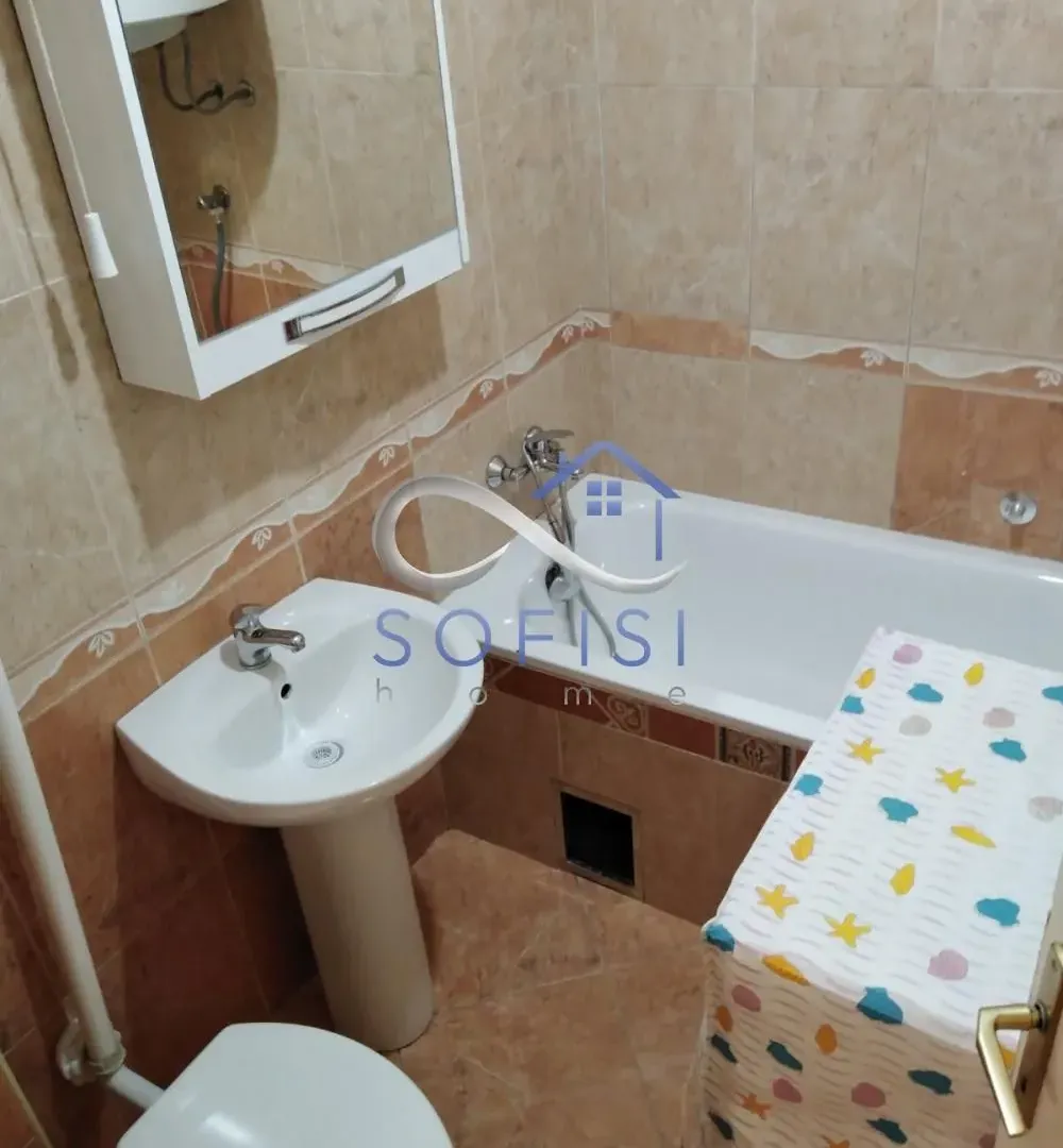 Prodaja, dvosoban stan, 43m², Centar, Novi Sad