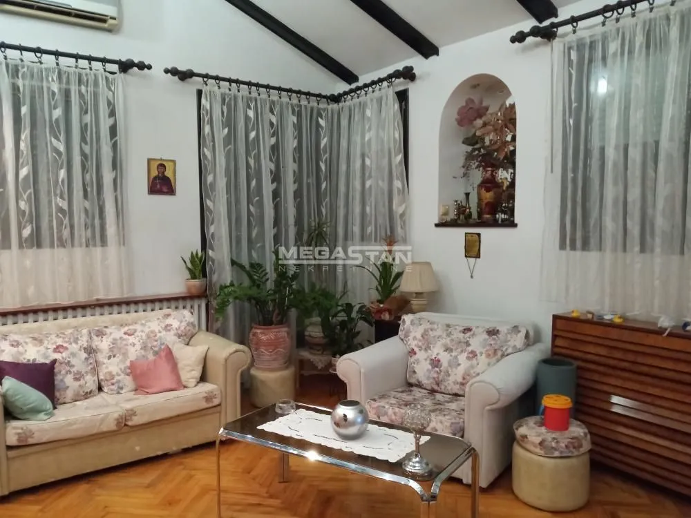 Sale, four bedroom apartment, 103m², Kanarevo Brdo, Beograd