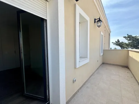 Rent, three bedroom apartment, 186m², Luštica Bay, Tivat - image 4