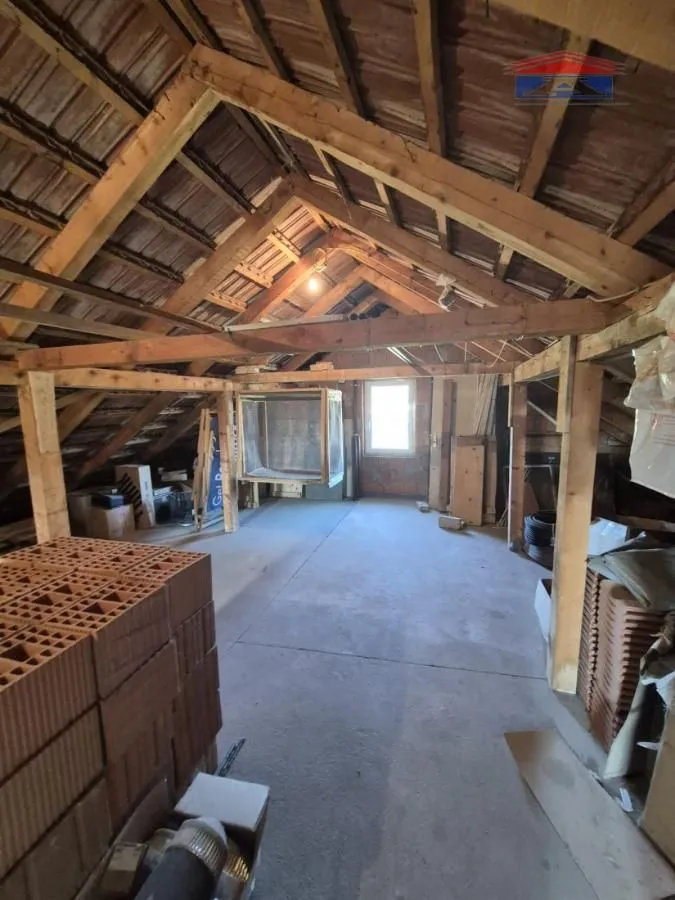 Izdavanje, kuća, 253m², Sremska Kamenica, Petrovaradin