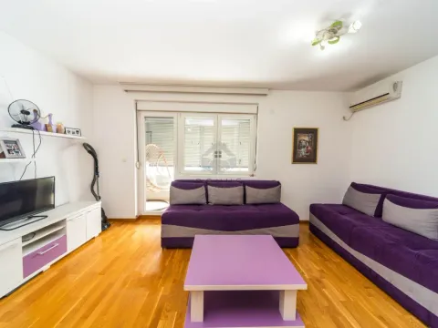 Stan in Stari Aerodrom