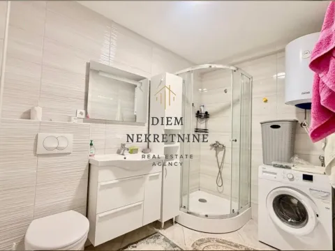 Rent, one bedroom apartment, 59m², Šušanj, Bar - image 8