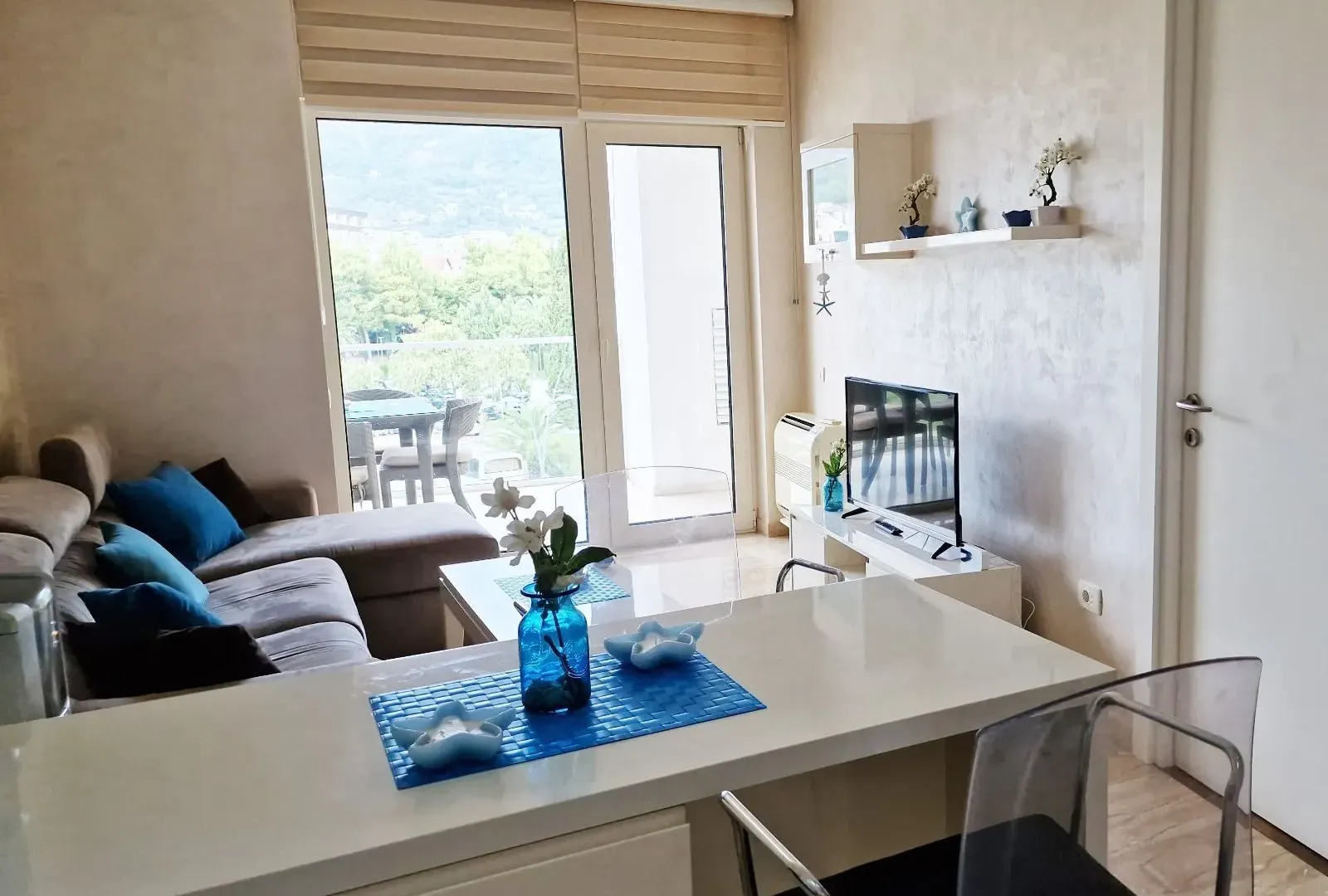 Prodaja, jednosoban stan, 63m², Budva, Crna Gora