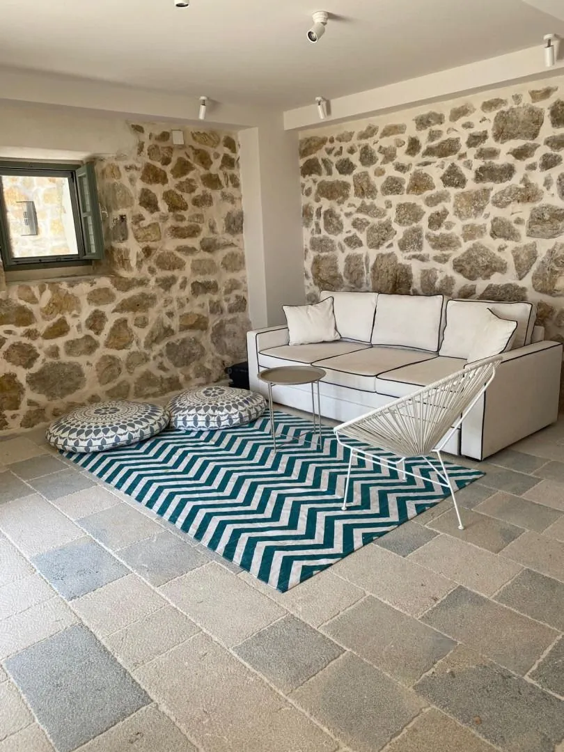 Rent, house, 400m², Herceg Novi, Crna Gora