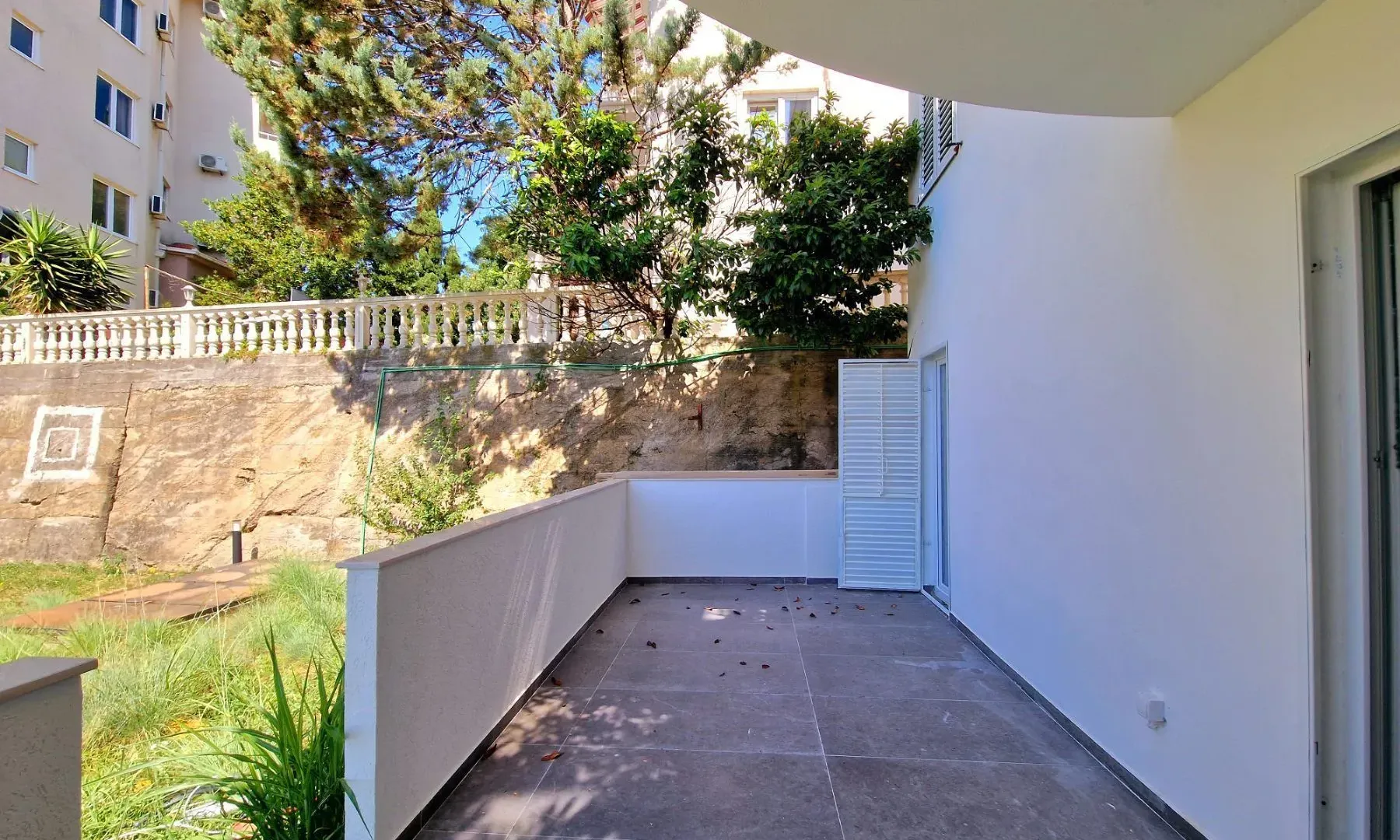 Prodaja, dvosoban stan, 70m², Bečići, Budva
