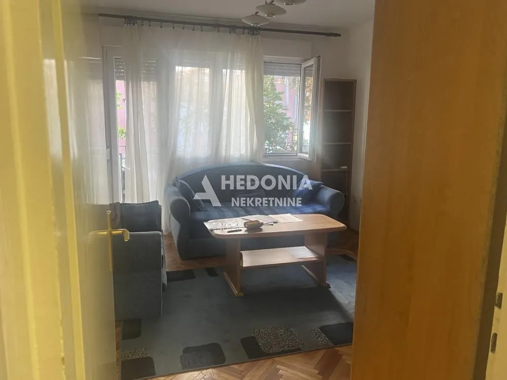 Prodaja, dvosoban stan, 50m², Banovo Brdo, Beograd