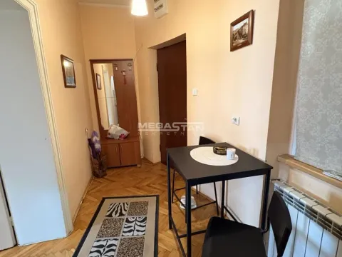 Izdavanje, jednosoban stan, 30m², Kalenić Pijaca, Vračar Sve Podlokacije - image 7