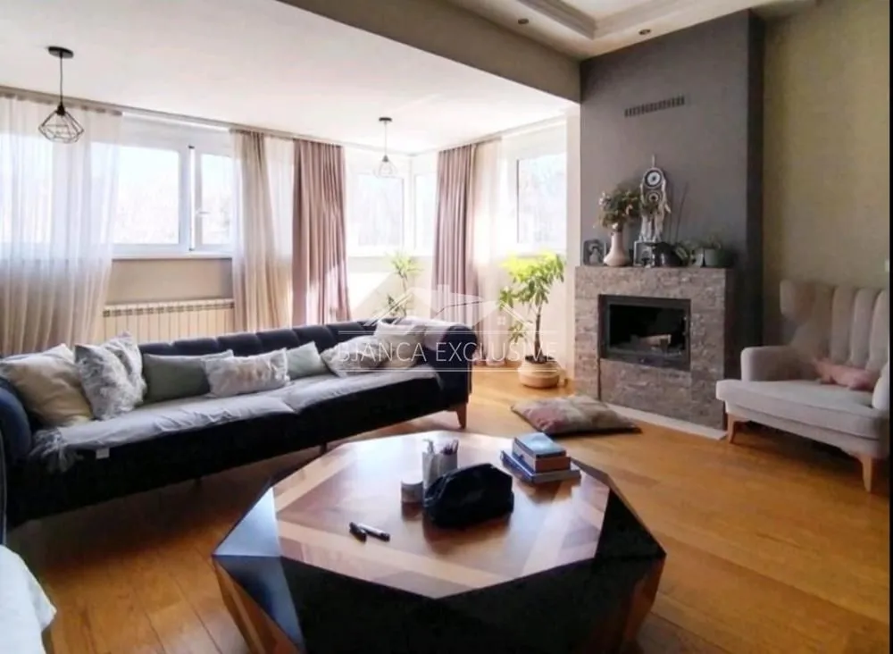 Sale, three bedroom apartment, 126m², Savski Venac, Beograd