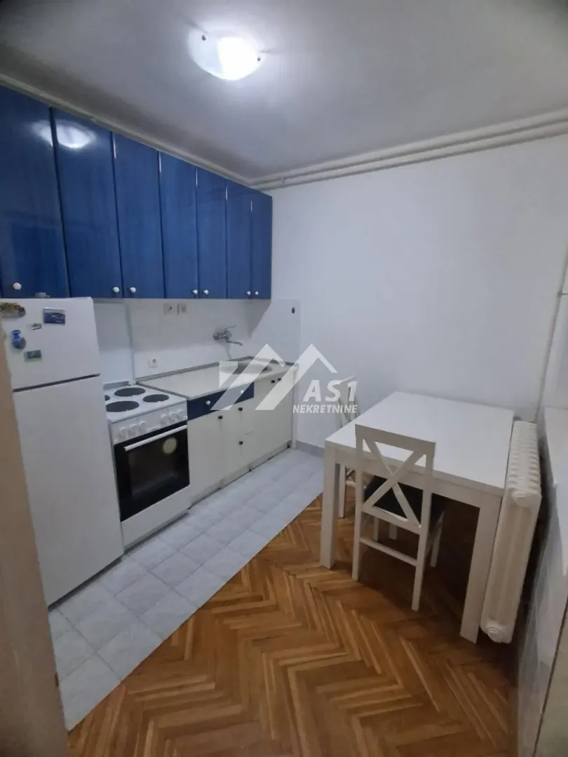 Rent, one bedroom apartment, 37m², Bulevar Oslobodjenja, Novi Sad Sve Podlokacije