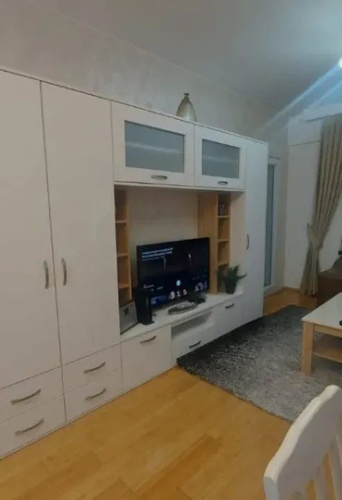 Prodaja, jednosoban stan, 44m², Stari Aerodrom, Podgorica