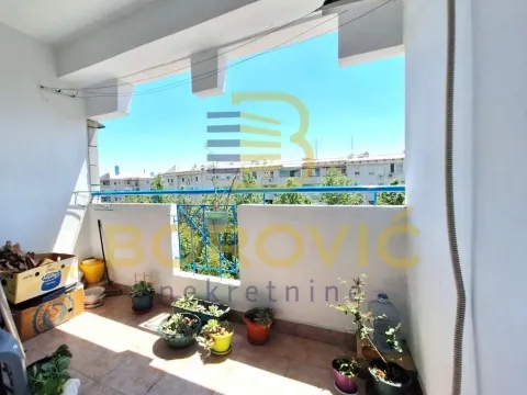 Prodaja, trosoban stan, 80m², Novi Beograd Blok 22, Novi Beograd Sve Podlokacije - image 7