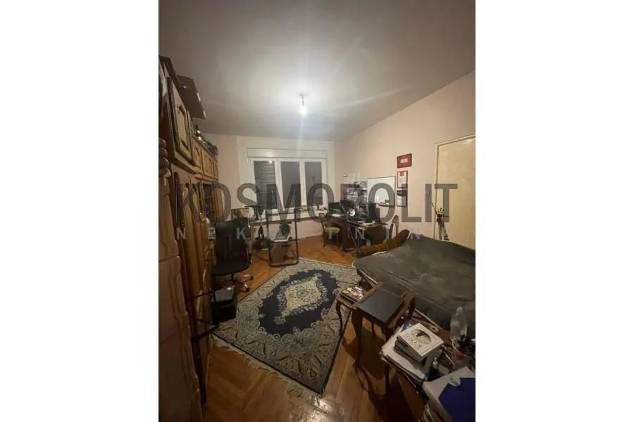 Prodaja, četvorosoban stan, 97m², Stari Grad, Beograd