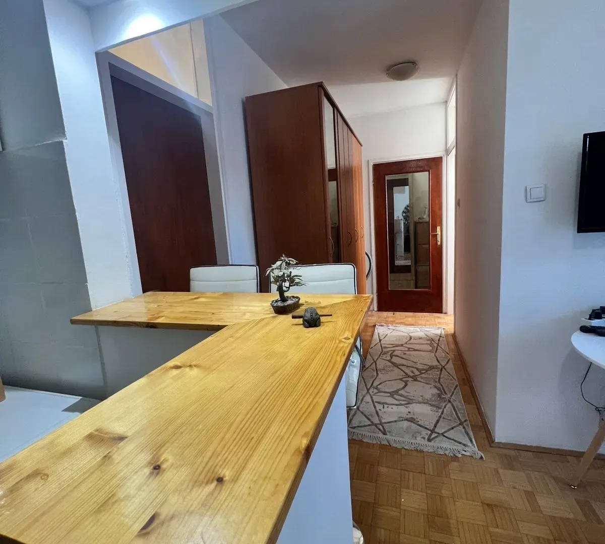 Rent, one bedroom apartment, 40m², Stari Aerodrom, Podgorica