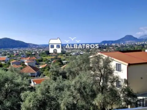 Izdavanje, stan, 135m², Tomba, Bar - image 8