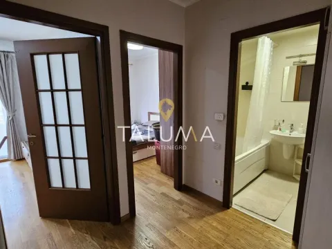 Izdavanje, jednosoban stan, 51m², City Kvart, Podgorica - image 5