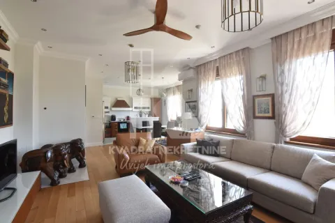 Prodaja, kuća, 170m², Gornja Gorica, Podgorica - image 6