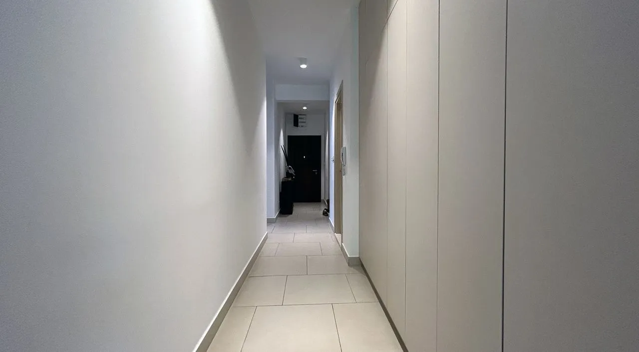 Prodaja, dvosoban stan, 92m², Morinj, Kotor