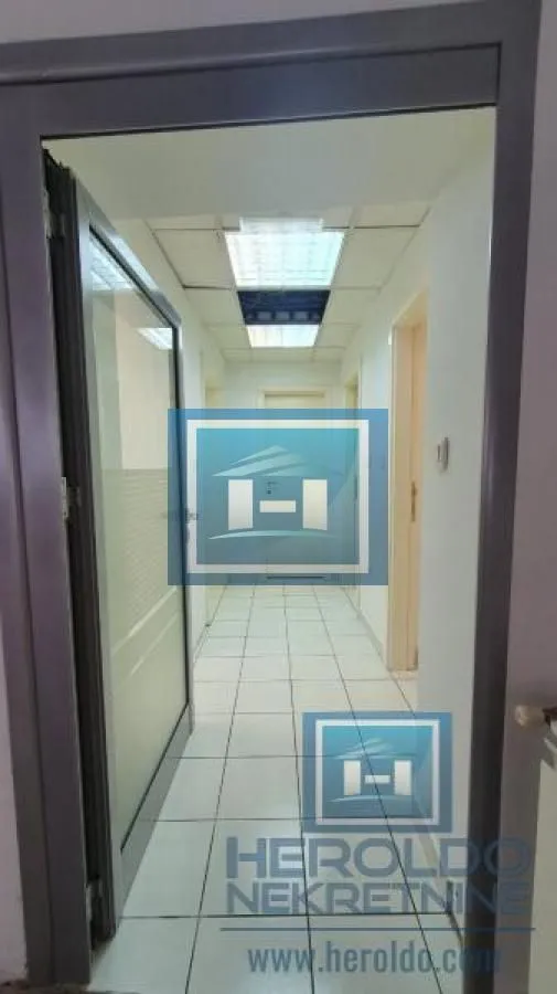 Rent, office space, 171m², Centar, Jagodina