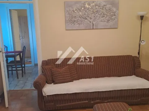 Izdavanje, dvosoban stan, 55m², Bulevar Oslobodjenja, Novi Sad Sve Podlokacije - image 2