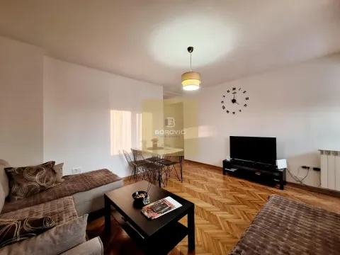 Rent, two bedroom apartment, 53m², Tašmajdan, Palilula Sve Podlokacije