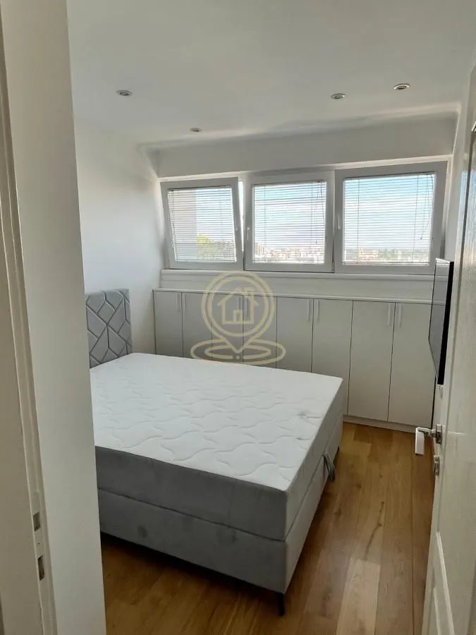 Rent, two bedroom apartment, 45m², Stari Grad, Beograd